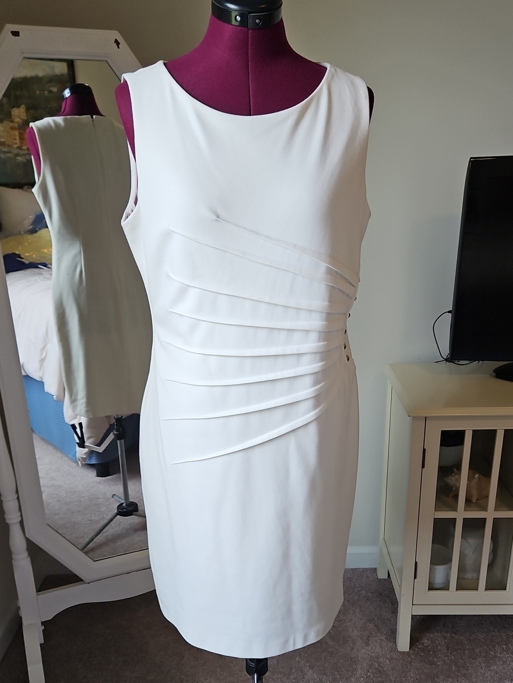 Ivanka Trump White Sleeveless Sheath Dress